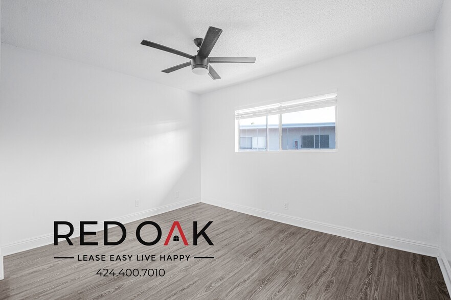 Building Photo - 12520 Lakewood Blvd
