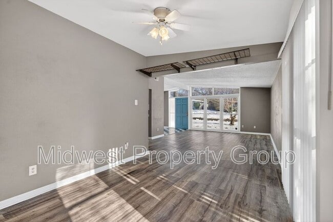 Building Photo - 175 Taney Dr