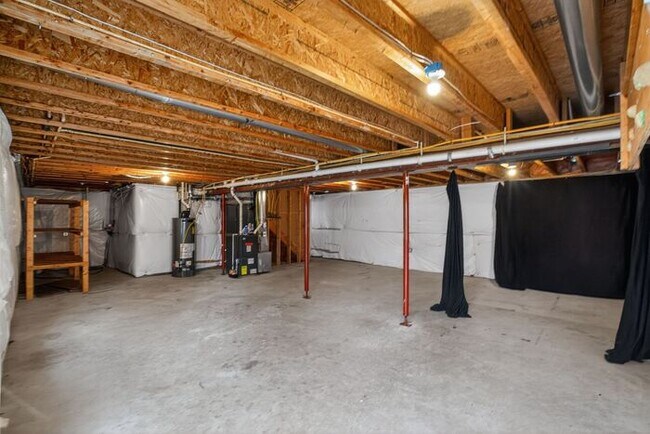 Building Photo - 47106 Green Leaf Ct