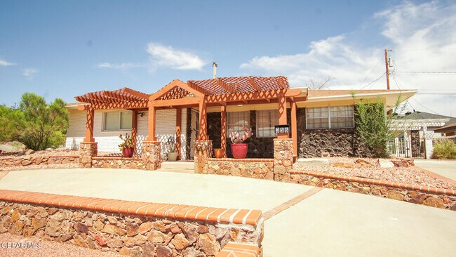 Building Photo - 356 Coral Hills Rd