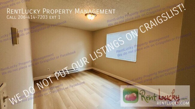 Building Photo - 2824 D Pl SE