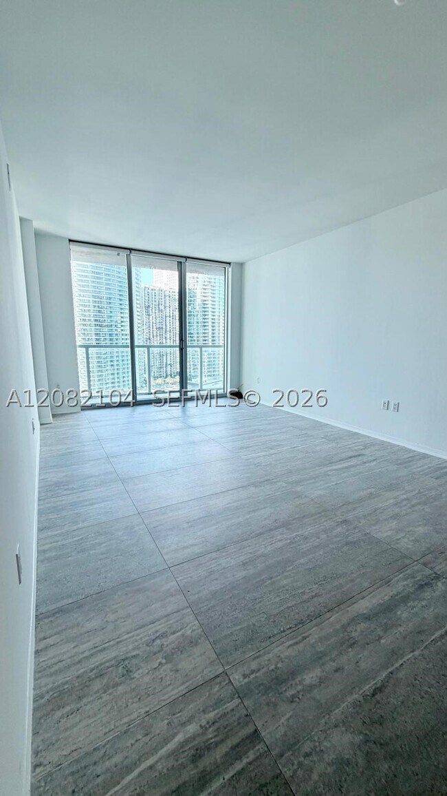 Building Photo - 500 Brickell Ave