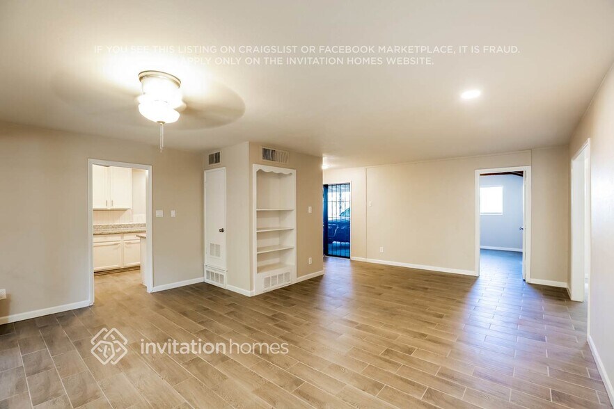 Building Photo - 3415 W Elm St