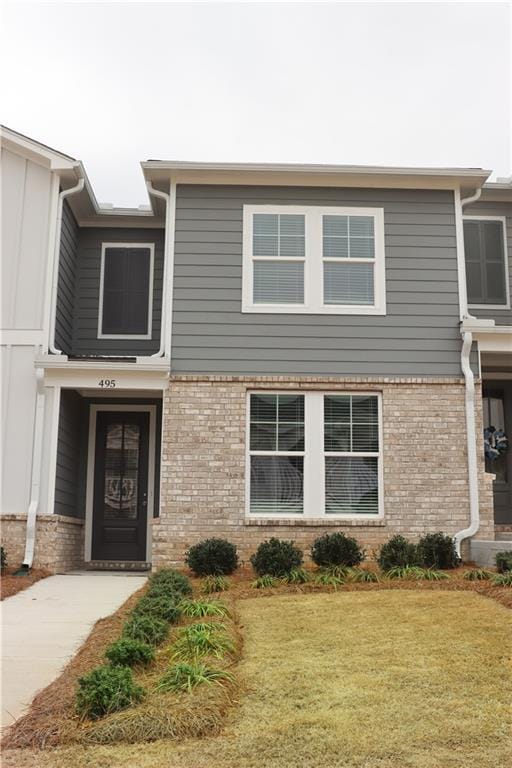 Building Photo - 495 Crown Dr