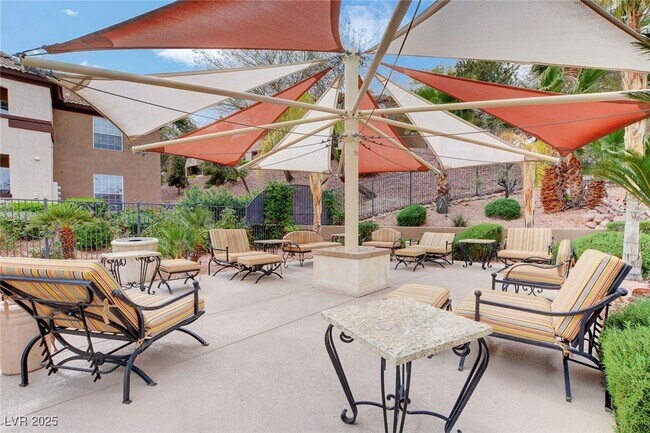 Building Photo - 231 W Horizon Ridge Pkwy