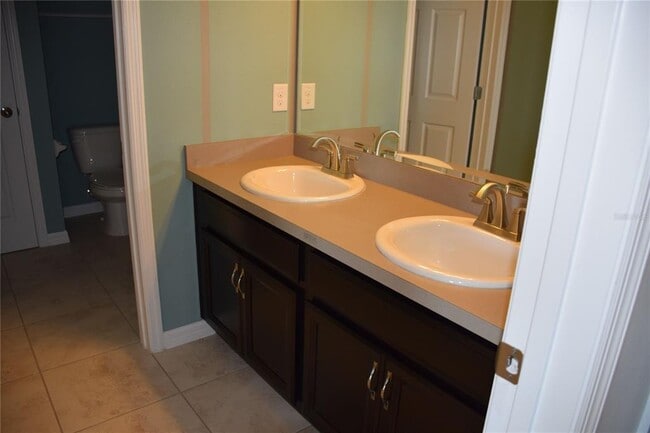 Building Photo - 489 Ogelthorpe Dr