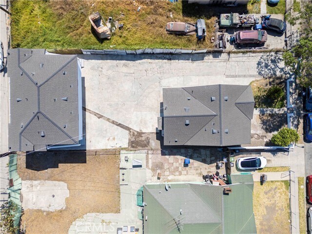 Building Photo - 521 W 78th St