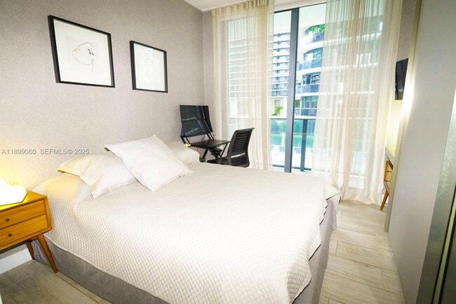 Building Photo - 55 SW 9th St