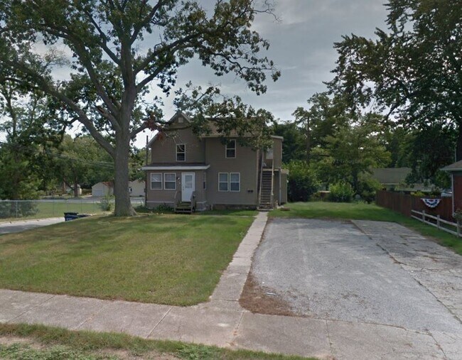 Primary Photo - 307 Cleveland Ave
