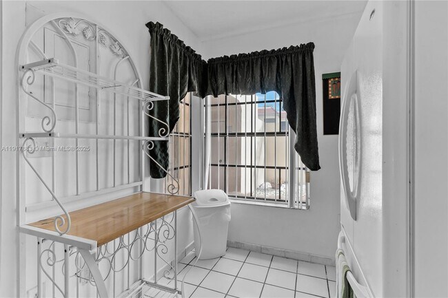 Building Photo - 12915 SW 88th Terrace