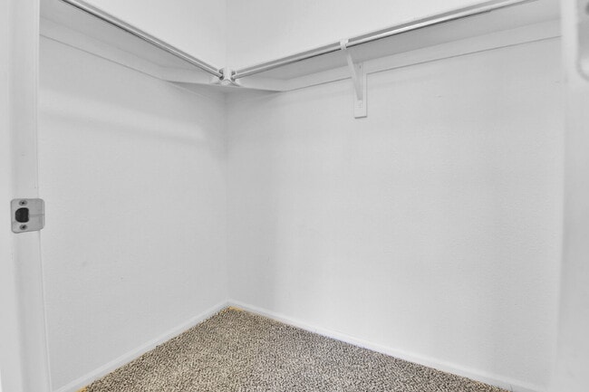 Building Photo - $2,550.00, 2, 2-bed, 2 bath in Northglenn ...