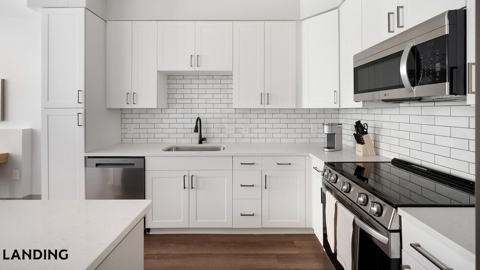 Building Photo - 1310 Hillside Ave