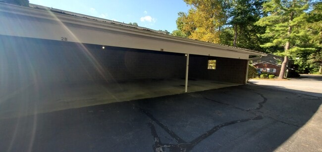 Building Photo - 102 Boyd Dr