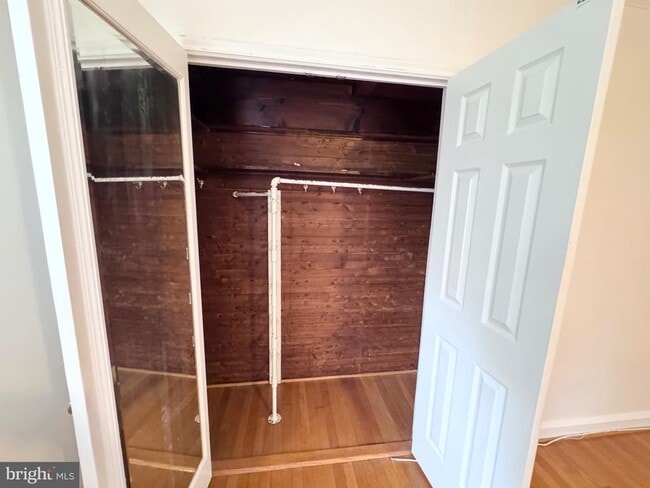 Building Photo - 4417 Volta Pl NW