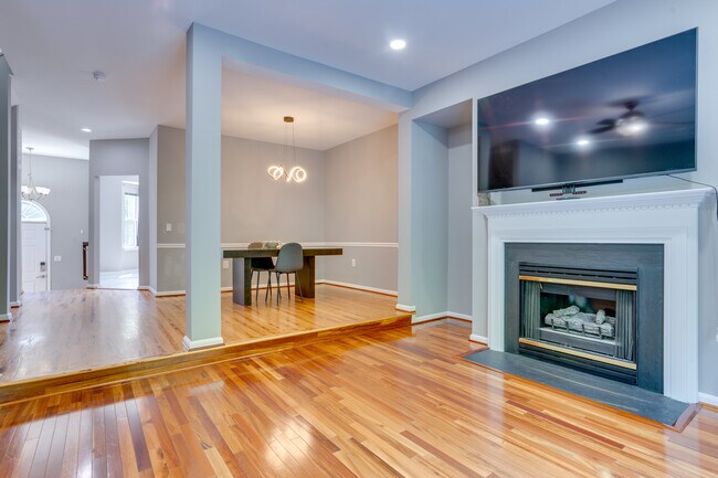 Building Photo - 13032 Limestone Ct