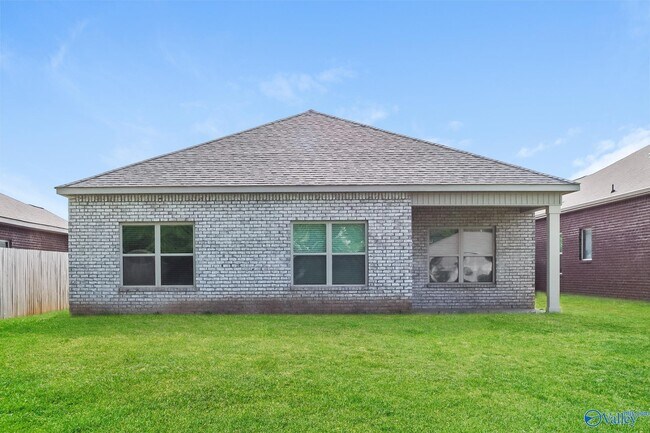 Building Photo - 14853 Norfleet Dr