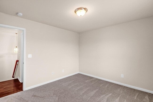 Building Photo - 2937 Westbury Ct