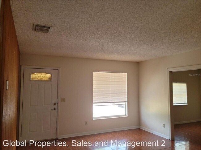 Building Photo - 3 br, 1.5 bath House - 6347 Fortune Lane