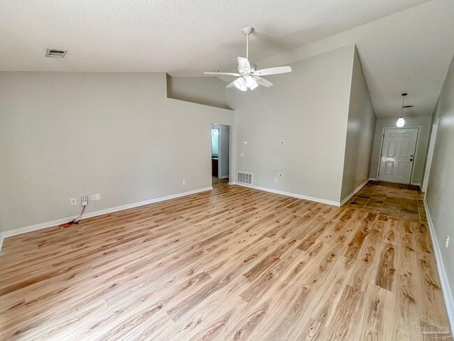 Building Photo - 5494 Keel Dr
