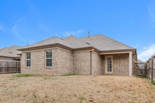 Building Photo - 9455 Darren Cir S