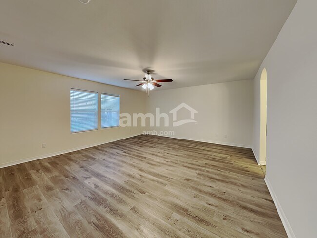 Building Photo - 6441 Stonefly Dr