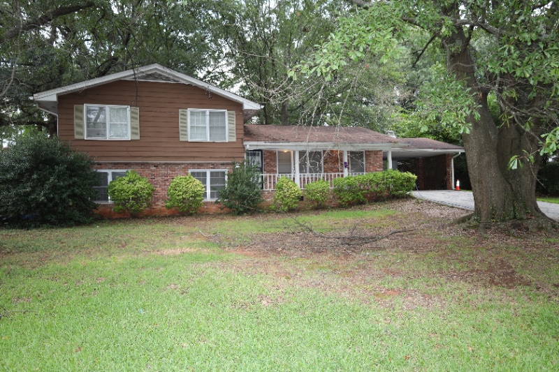 Building Photo - 2135 Vista Dale Ct