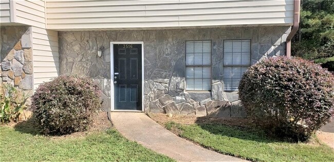 Building Photo - 3516 Hopkins Ct