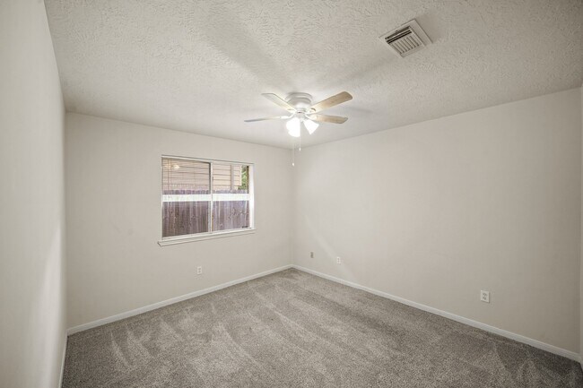 Building Photo - 19322 Cactus Rose Dr