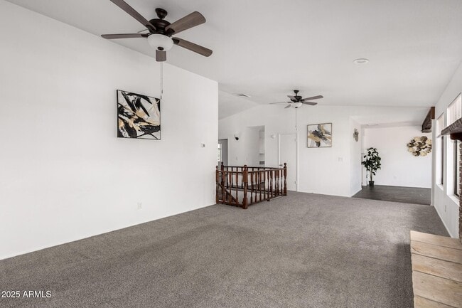 Building Photo - 15604 E Mustang Dr