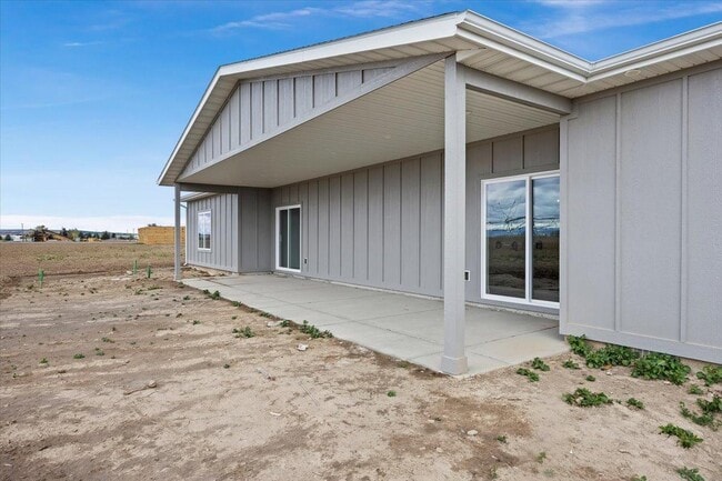 Building Photo - 170 W 300 S