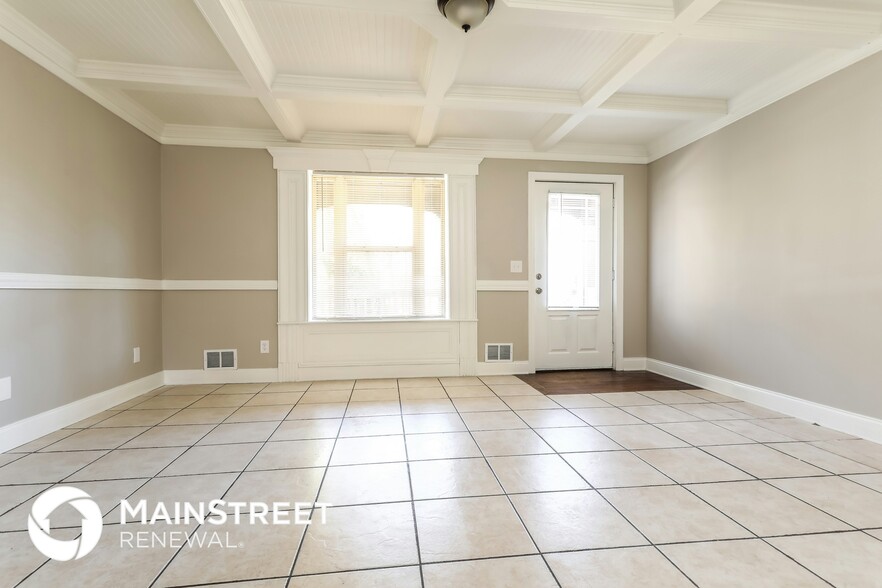 Building Photo - 6322 Garden Ln