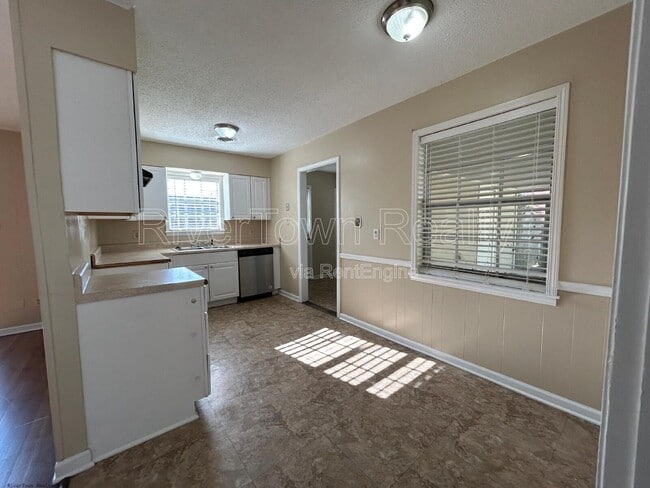 Building Photo - 3201 Longacre Cove