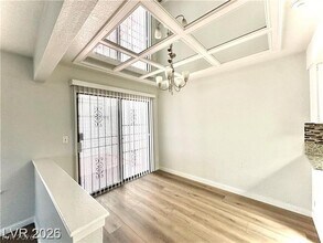 Building Photo - 2112 Venus Ave
