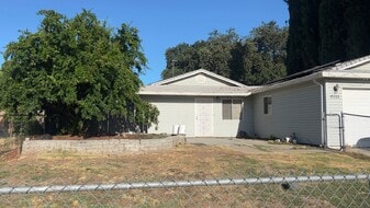 Building Photo - 15133 Ryhiner Ln