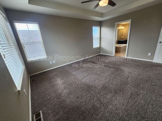 Building Photo - 17022 Lipan St