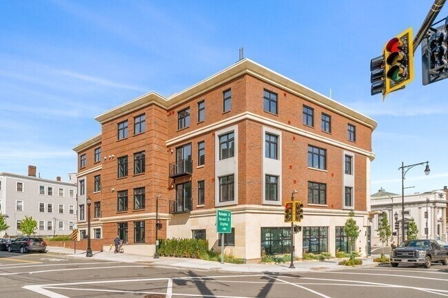 Building Photo - 67 Walnut Pl