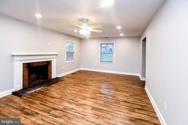 Building Photo - 1303 Port Echo Ln