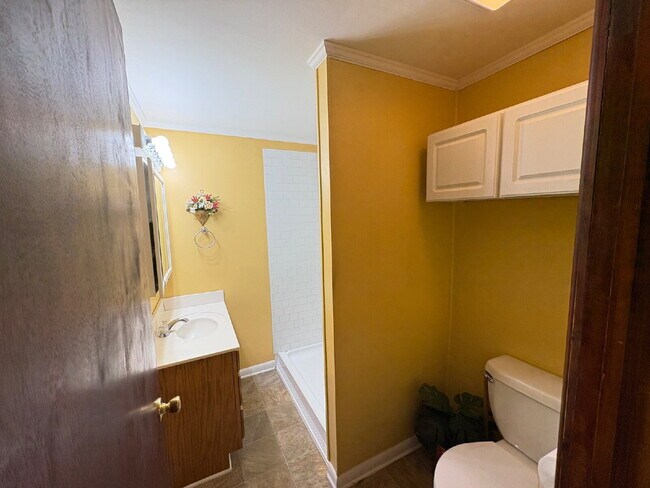 Building Photo - "Charming 3-Bedroom Retreat on Hwy 45 with...
