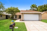 Building Photo - 1032 Weathered Wood Cir