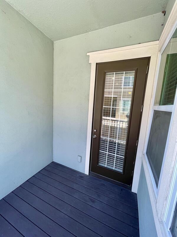 Building Photo - 472 Windmill Palm Cir