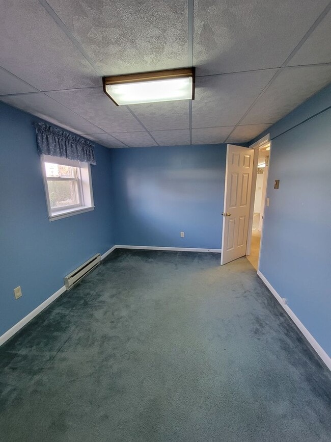 Building Photo - 7170 Ruritan Dr