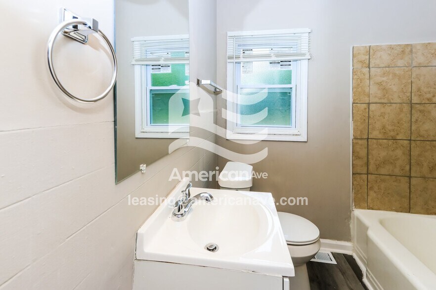 Building Photo - 2914 Alta Vista Ave