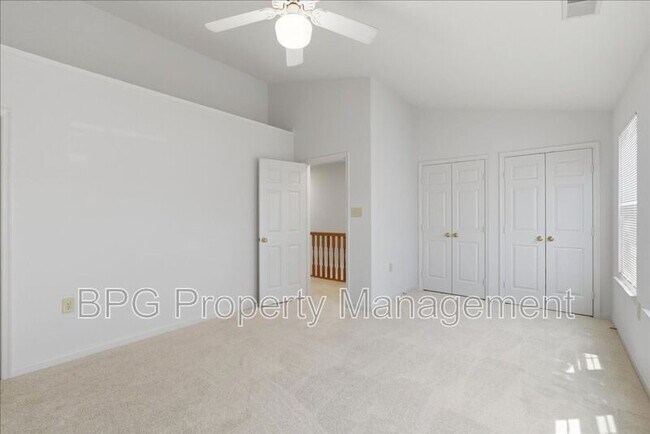 Building Photo - 522 Breckinridge Square SE