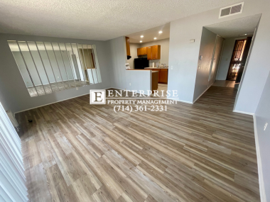 Building Photo - HALF OFF Special! Condo Near Beach with Po...