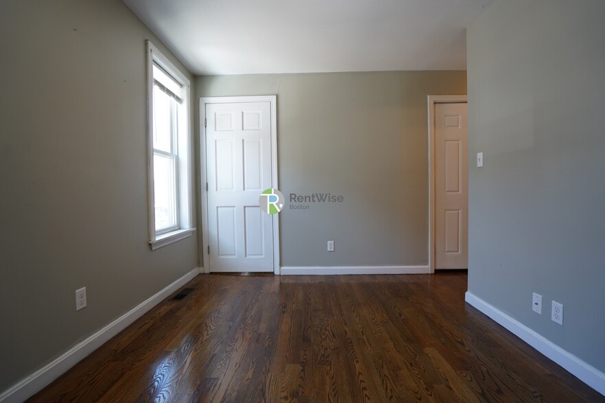 Building Photo - 36 L St