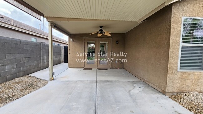 Building Photo - 36243 N Mirandesa Dr