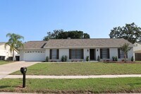Building Photo - 608 Rosemarie Ave