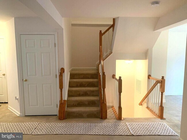 Building Photo - 7329 Granite Woods Ct