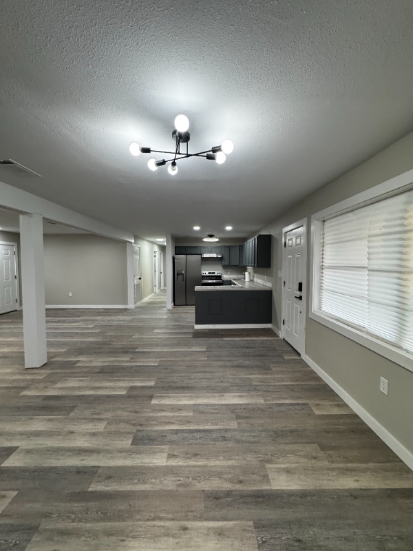 Building Photo - 1728 General Pershing St