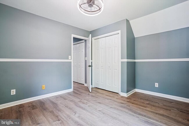 Building Photo - 6219 Forest Grove Dr